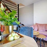 Terraced House For 5 People, Holiday home