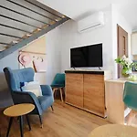 Terraced House For 5 People, Holiday home