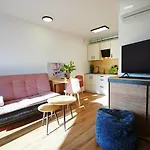 Terraced House For 5 People, *