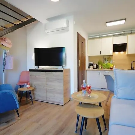 Terraced House For 5 People,