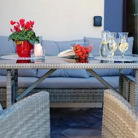 Terraced House For 5 People,