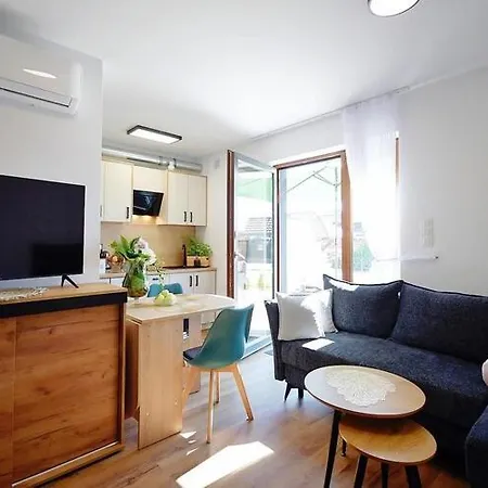 度假居 Terraced House For 5 People, *