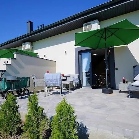 度假居 Terraced House For 5 People, 米耶伦科