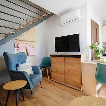 Terraced House For 5 People, 度假居