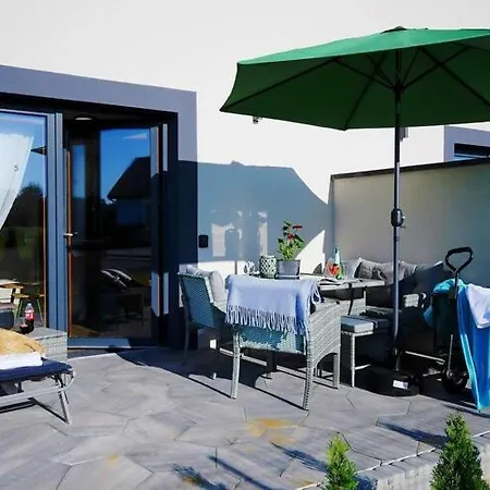 Terraced House For 5 People, *