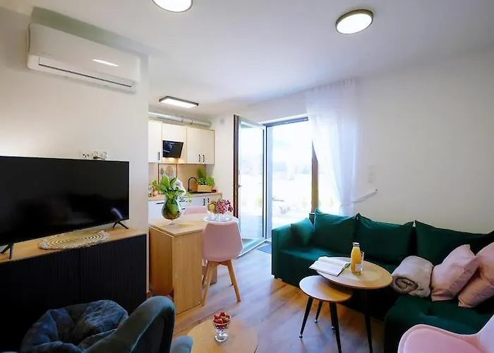 Feriehus Terraced House For 5 People, *