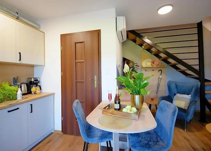 Terraced House For 5 People, *